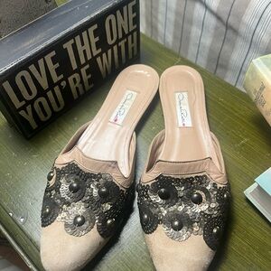 Oscar de la renta mules!